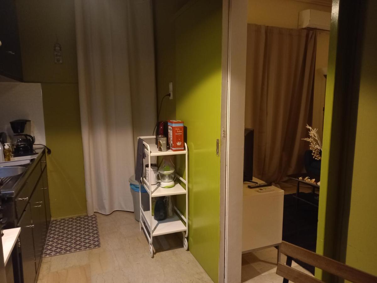 Fresh And Elegant Apartment, 9' From City Center Атина Екстериор снимка